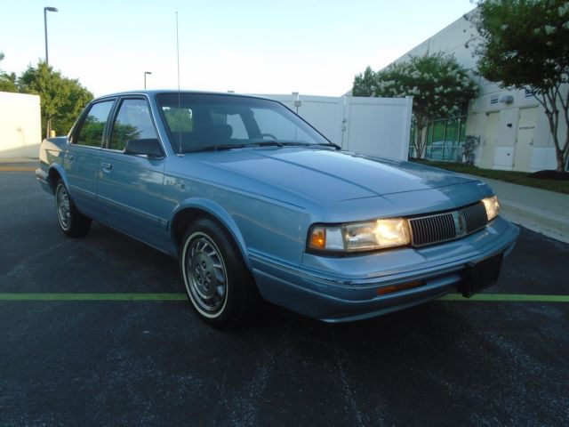 1993 Blue Oldsmobile Cutlass Sedan