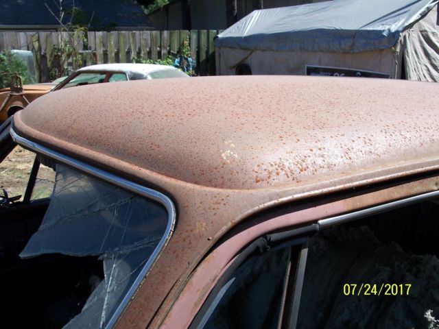 1949 Brown Studebaker Sedan