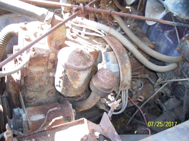 1949 Brown Studebaker Sedan