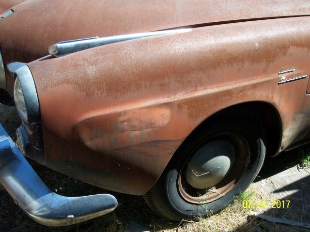 1949 Brown Studebaker Sedan