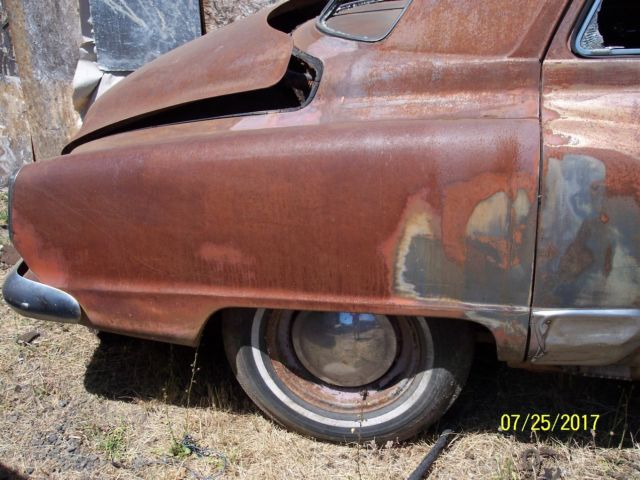 1949 Brown Studebaker Sedan