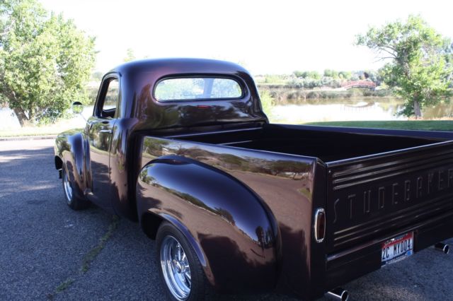 1949 Burgundy Studebaker E5
