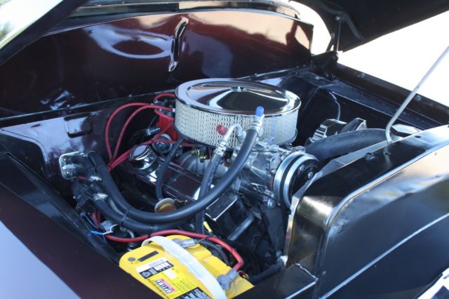 1949 Burgundy Studebaker E5