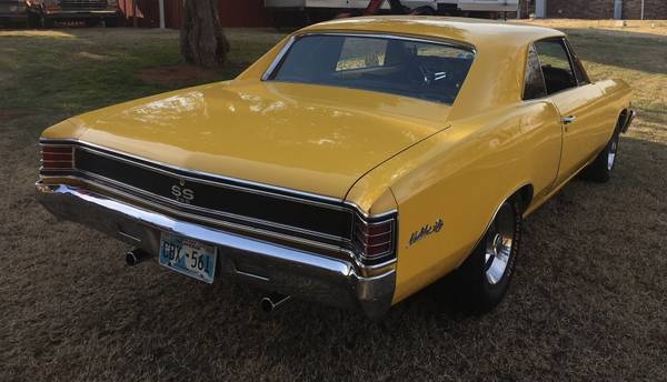 1967 Yellow Chevrolet Chevelle Coupe