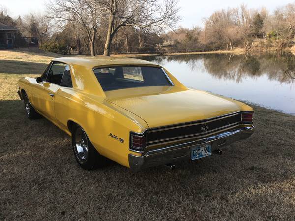 1967 Yellow Chevrolet Chevelle Coupe