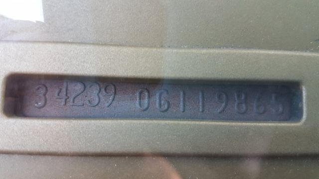 1970 Gold Oldsmobile Cutlass Sedan