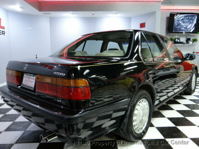 1990 Black Honda Accord Sedan