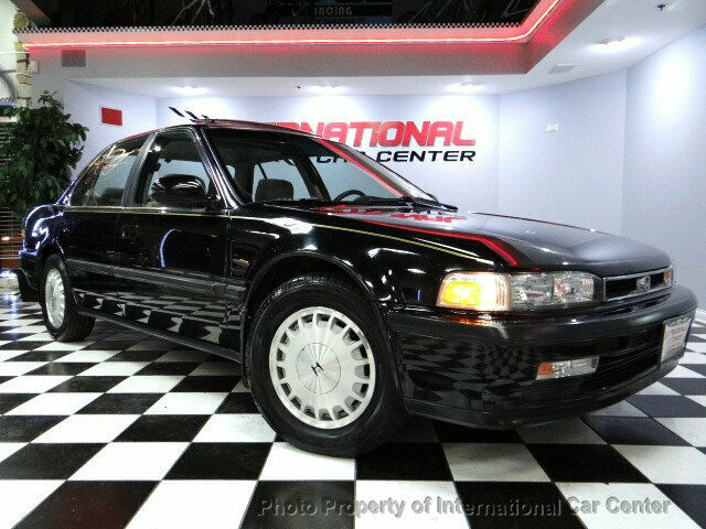 1990 Black Honda Accord Sedan