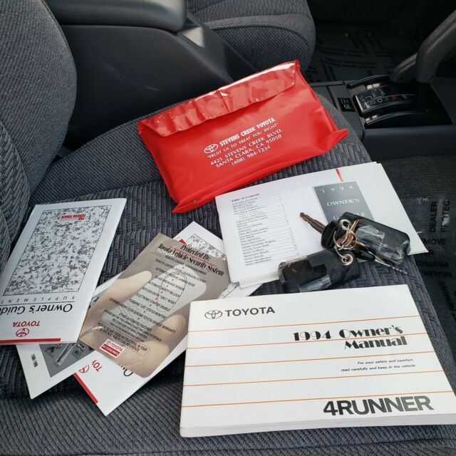 1994 Green Toyota 4Runner SUV