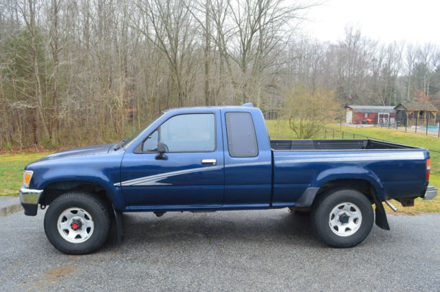 1994 Blue Toyota Tacoma Extended Cab Pickup