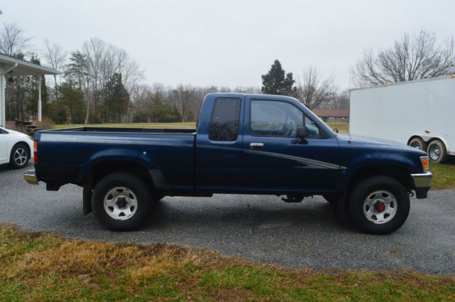 1994 Blue Toyota Tacoma Extended Cab Pickup