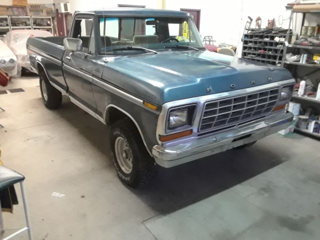 1979 BLUE Ford F-150 Standard Cab Pickup
