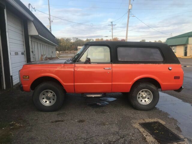 1969 Orange Chevrolet Blazer SUV