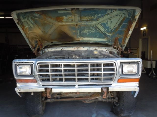 1978 Gray Ford Bronco Wagon