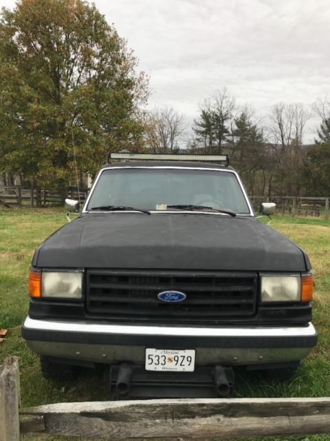 1989 Black Ford Bronco SUV