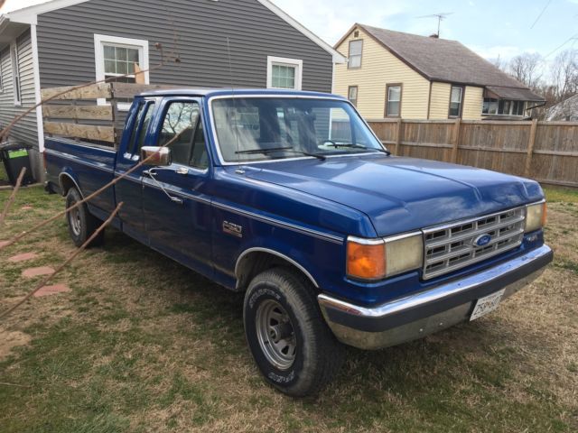 1988 Blue Ford F-150 Extended Cab Pickup