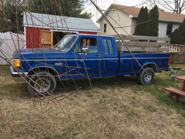 1988 Blue Ford F-150 Extended Cab Pickup