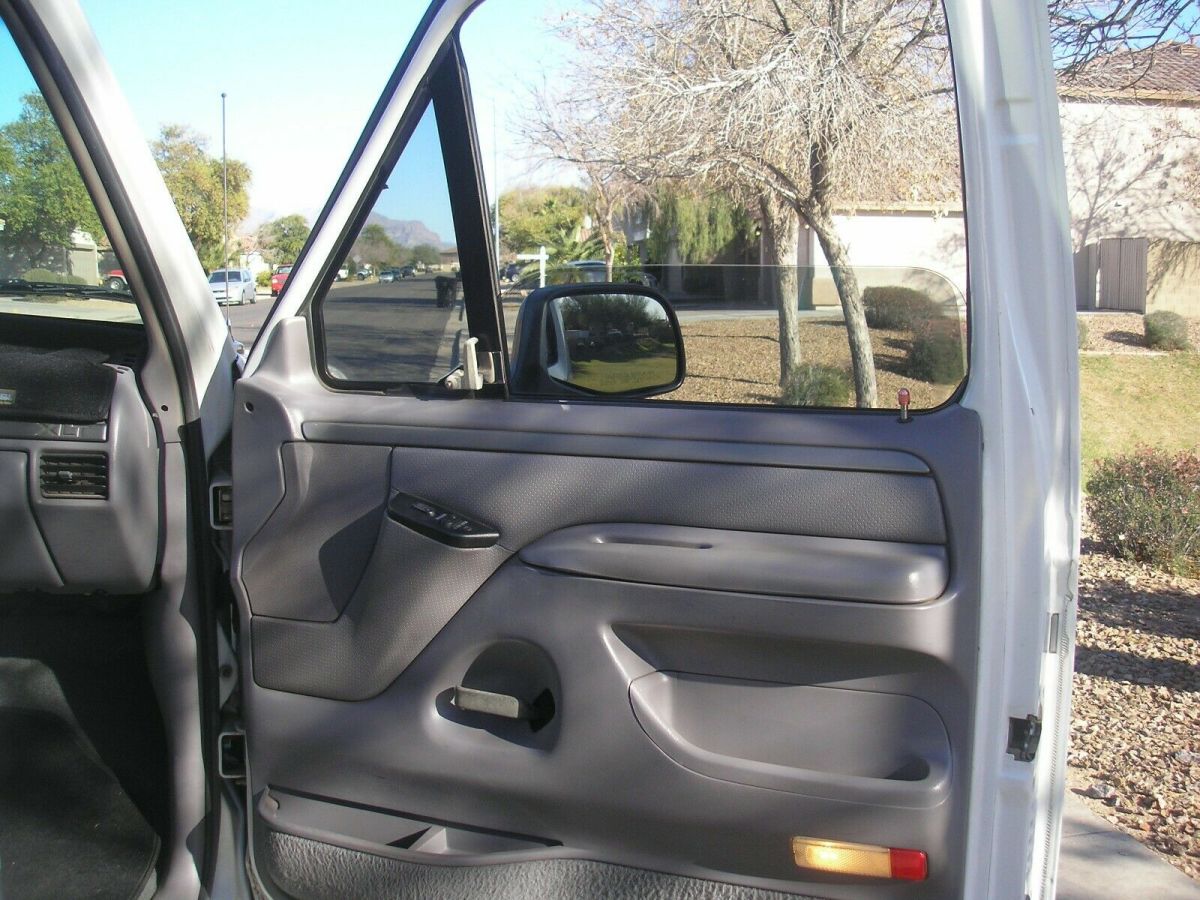 1994 White Ford Bronco