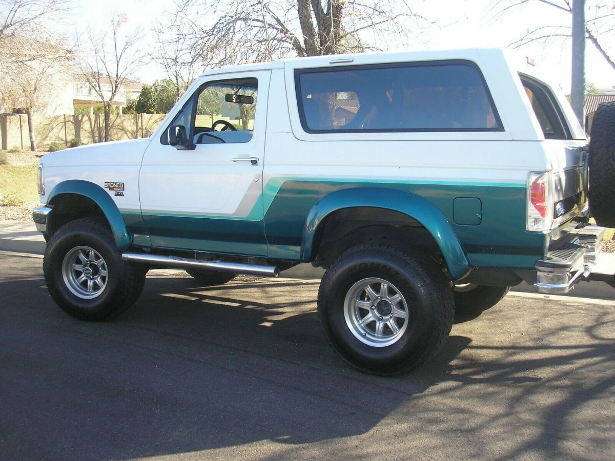 1994 White Ford Bronco