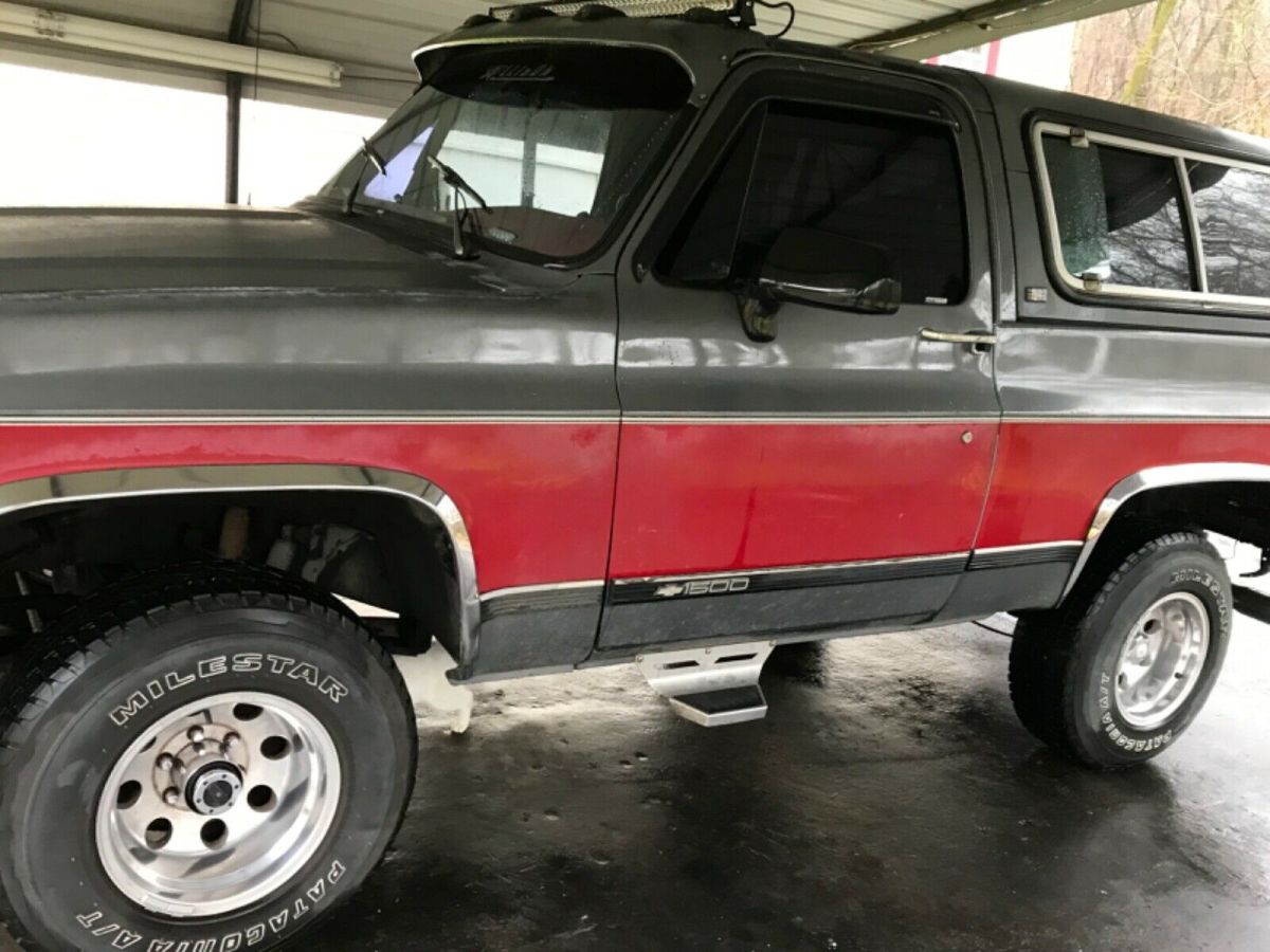 1990 Gray Chevrolet Blazer SUV
