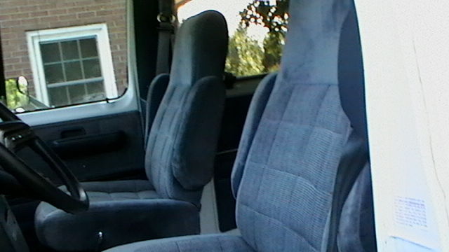 1991 White Ford E-Series Van VAN