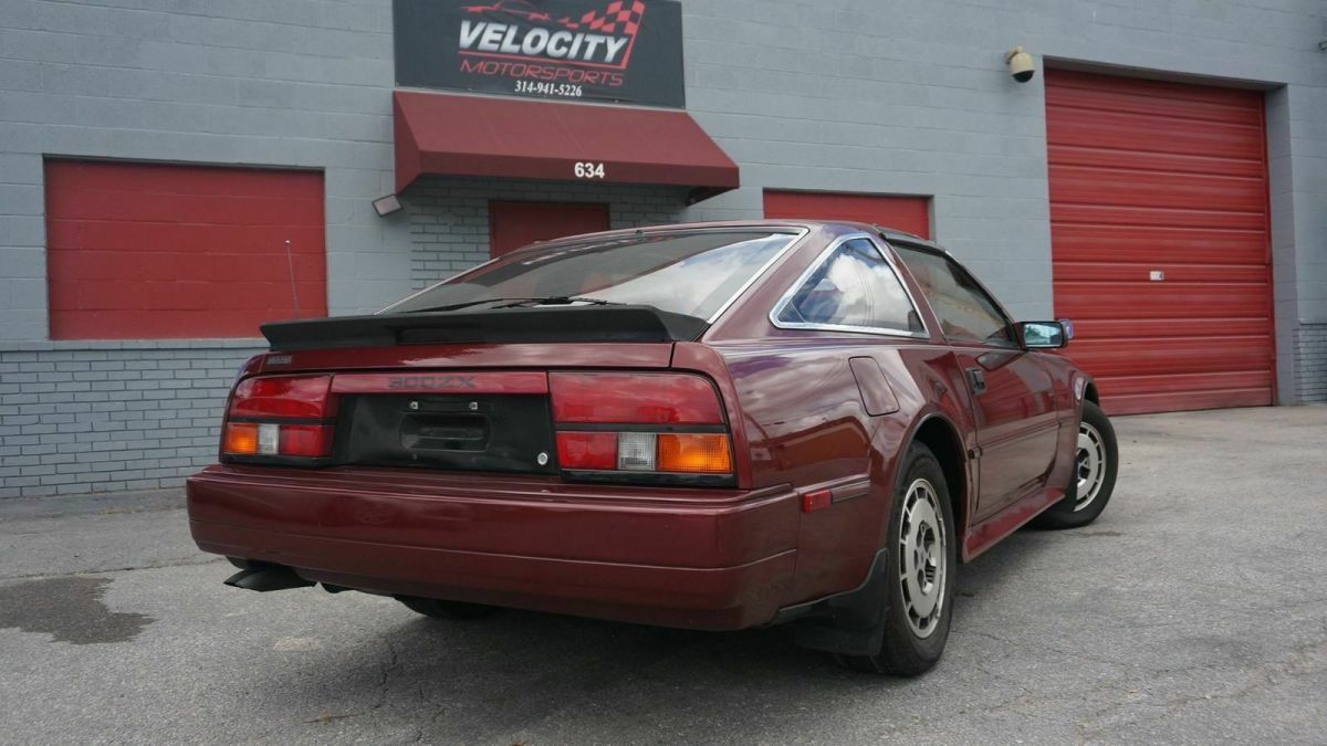 1986 Burgundy Nissan 300ZX Hatchback