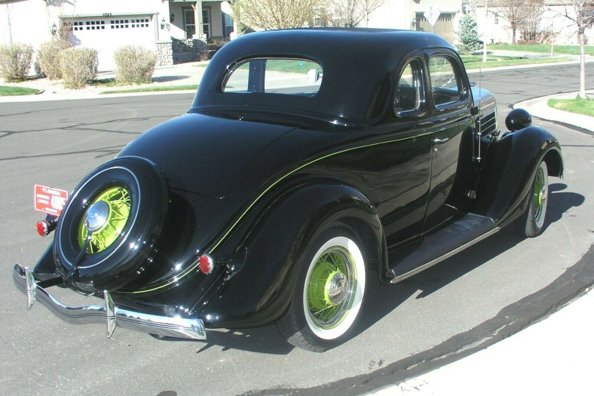 1935 Black Ford 5 window coupe Coupe