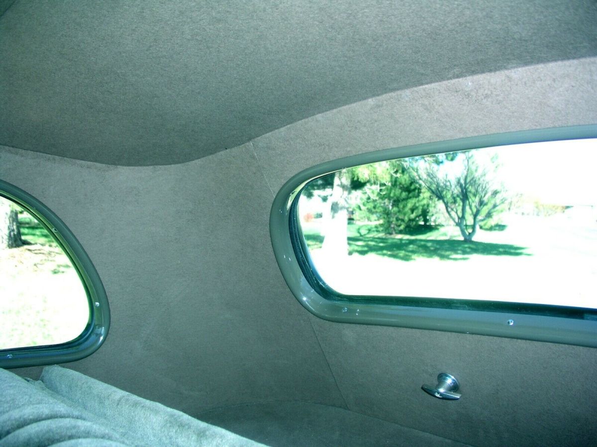 1935 Black Ford 5 window coupe Coupe