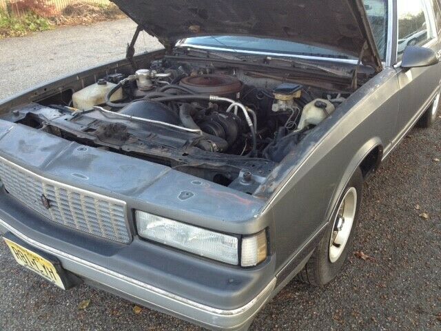 1987 Gray Chevrolet Monte Carlo Coupe