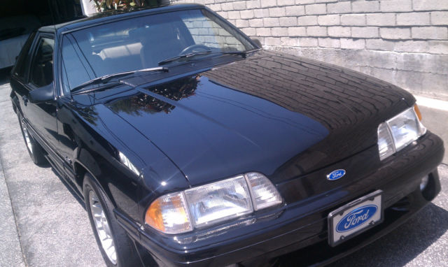 1989 Black Ford Mustang