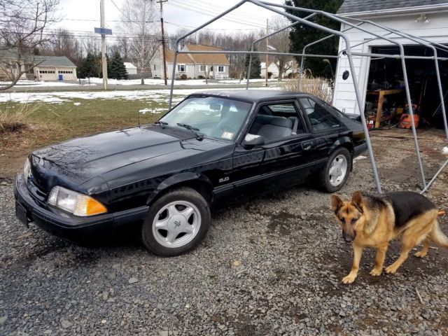 1988 Black Ford Mustang Coupe