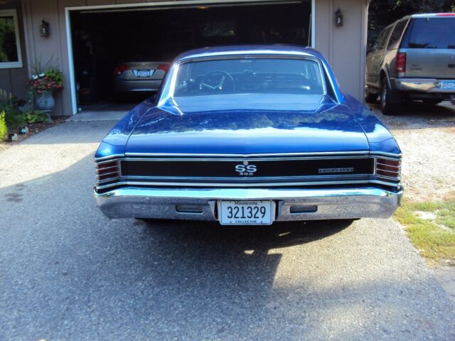 1967 Blue Chevrolet Chevelle Coupe