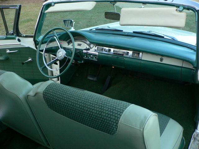 1957 COLONIAL WHITE/WILLOW GREEN Ford Fairlane RETRACTABLE