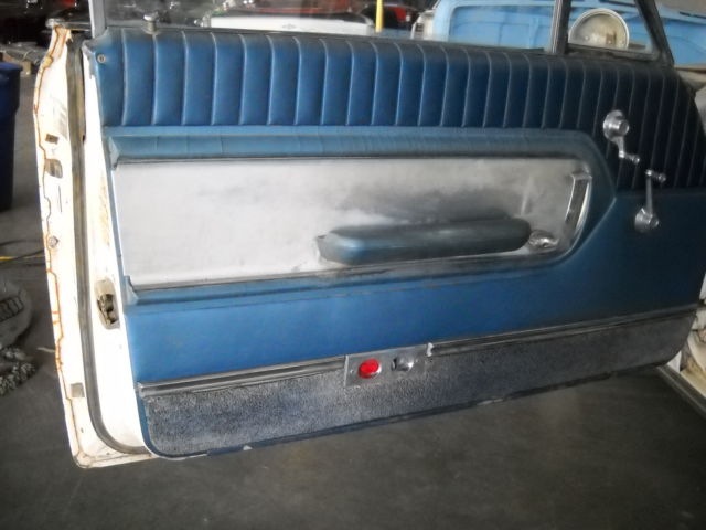 1964 White Ford Galaxie Fast Back