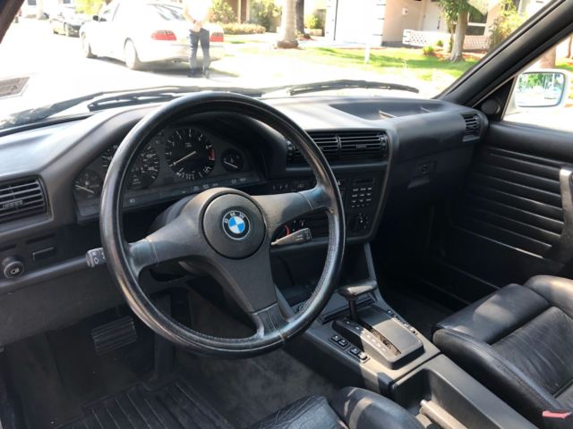 1987 White BMW 3-Series Convertible