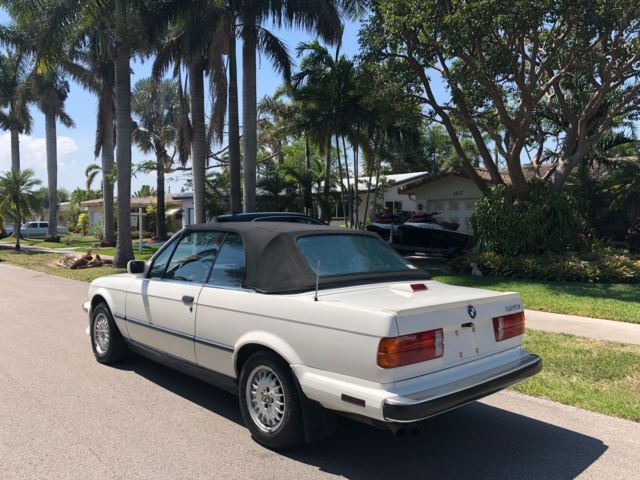 1987 White BMW 3-Series Convertible