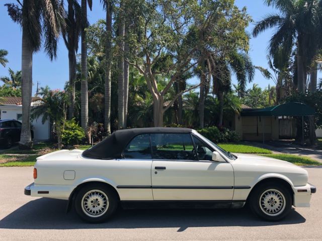 1987 White BMW 3-Series Convertible