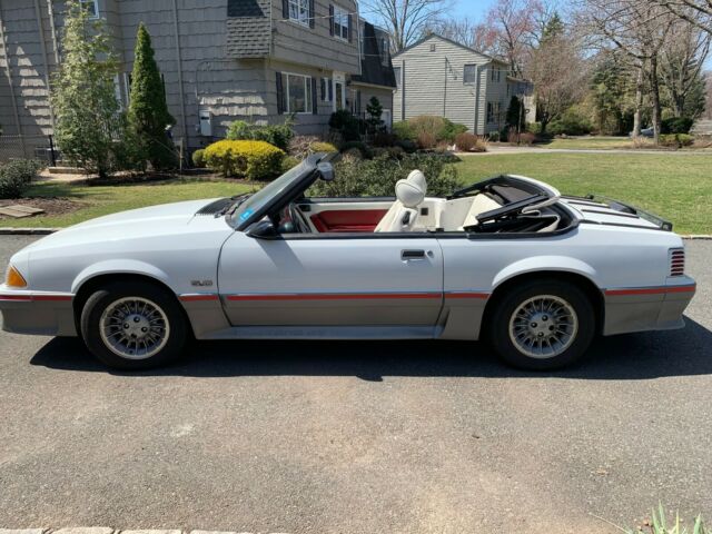 1987 White Ford Mustang Convertible