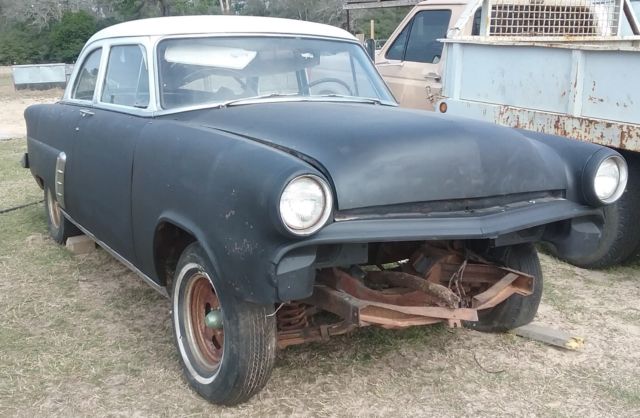 1953 Ford Customline 2 Door Post