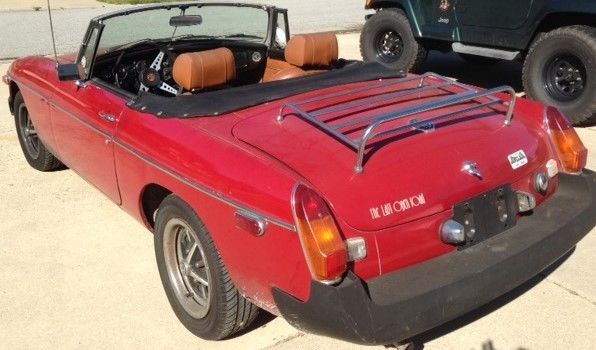 1975 Red MG MGB Convertible