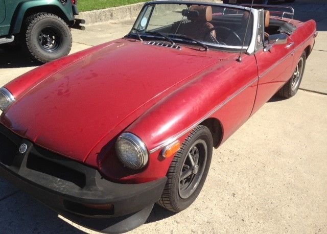 1975 Red MG MGB Convertible