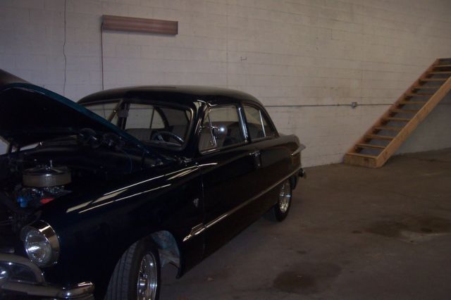 1951 Brown Ford FORD Sedan