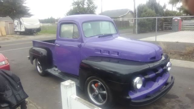 1951 Purple Ford F-100 shortbed