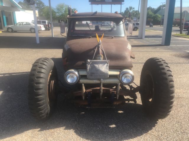 1953 Rust look Ford F-100 600 series Ford pick up
