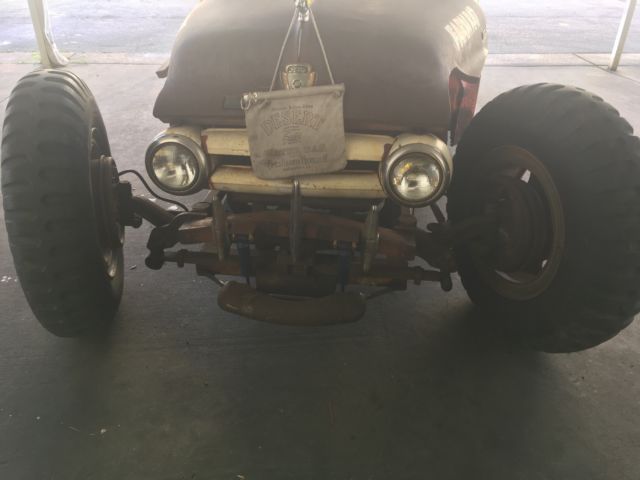 1953 Rust look Ford F-100 600 series Ford pick up