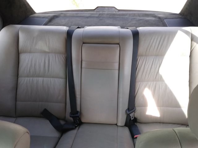 1989 Red BMW 5-Series Sedan