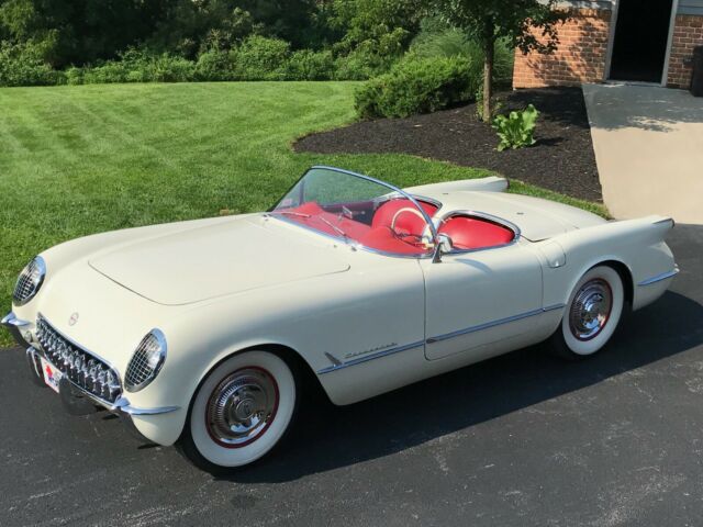 1954 Polo White Chevrolet Corvette Convertible
