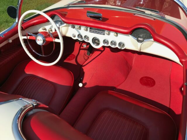 1954 Polo White Chevrolet Corvette Convertible