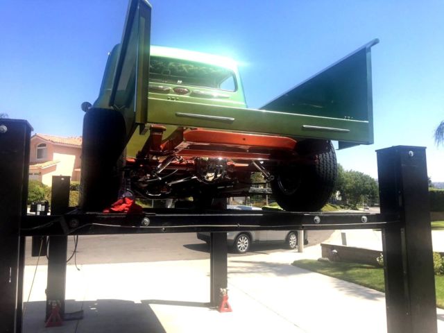 1954 Green Ford F-100 Standard Cab Pickup