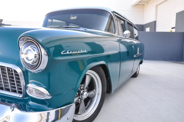 1955 Green Chevrolet Bel Air/150/210 Wagon